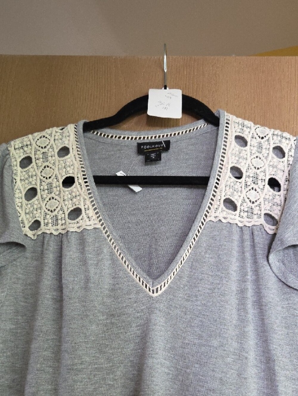 Poolhouse NWT Gray Maxi Dress with Cream Crochet Shoulders...size Sm - Picture 3 of 5